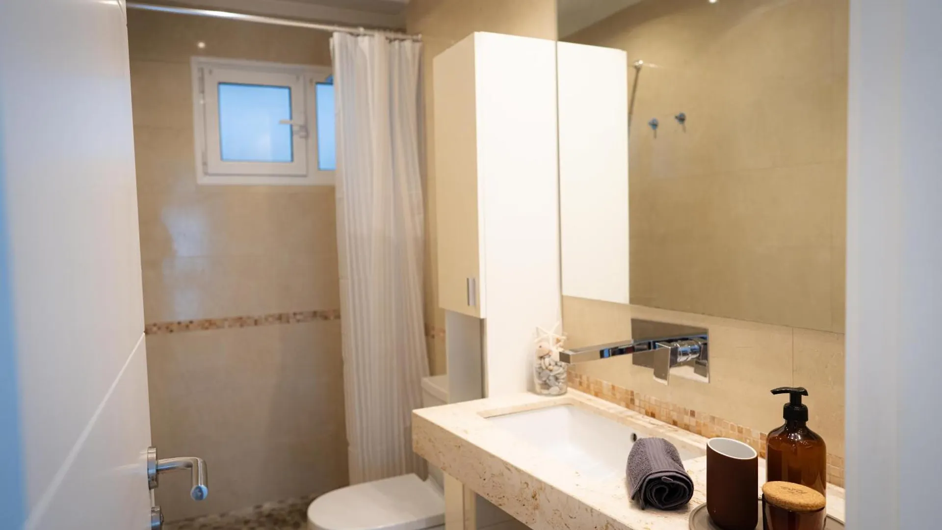 Ondarreta Beach Apartment Anorga-Lugariz Spain